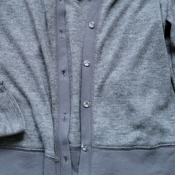 Vera Wang Cardigan Gray Princess Crystal Button Lace Back Lightweight Sweater XL - Picture 7 of 11